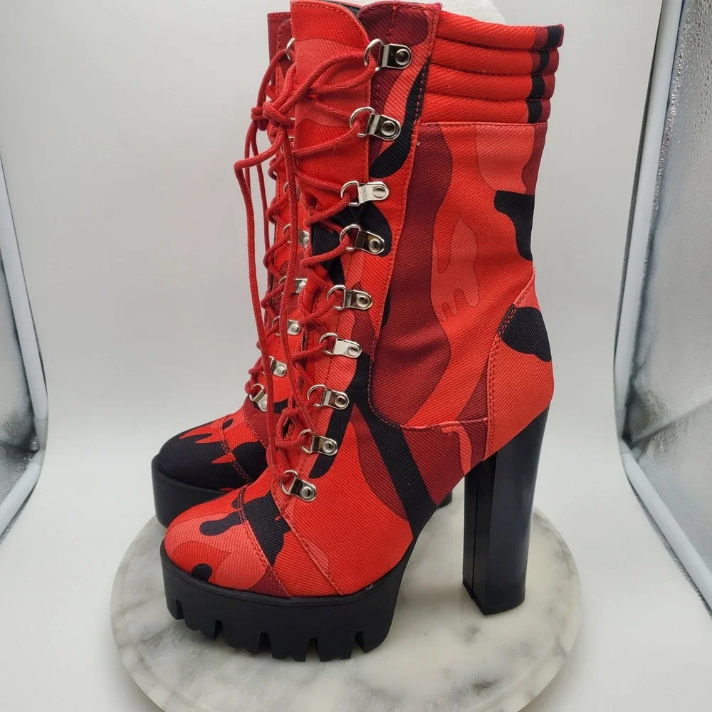 AZALEA WANG Put It Down On Me Chunky Platform Boots Red Camo Lace Up Zipper 8.5